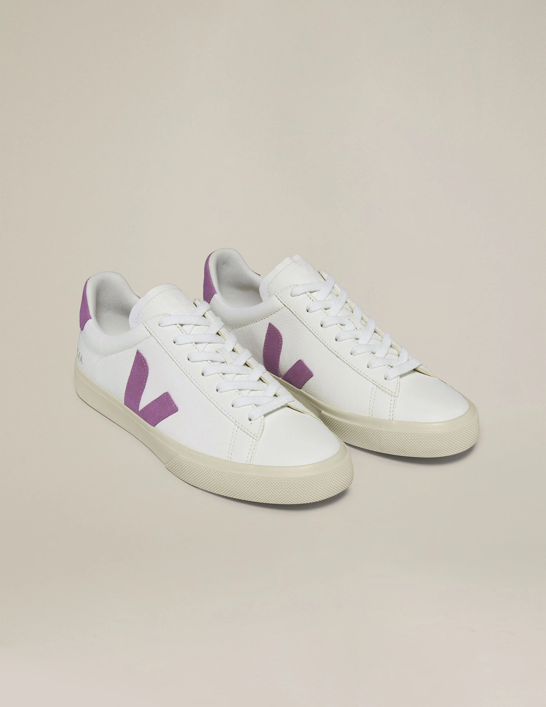 VEJA Campo Sneakers