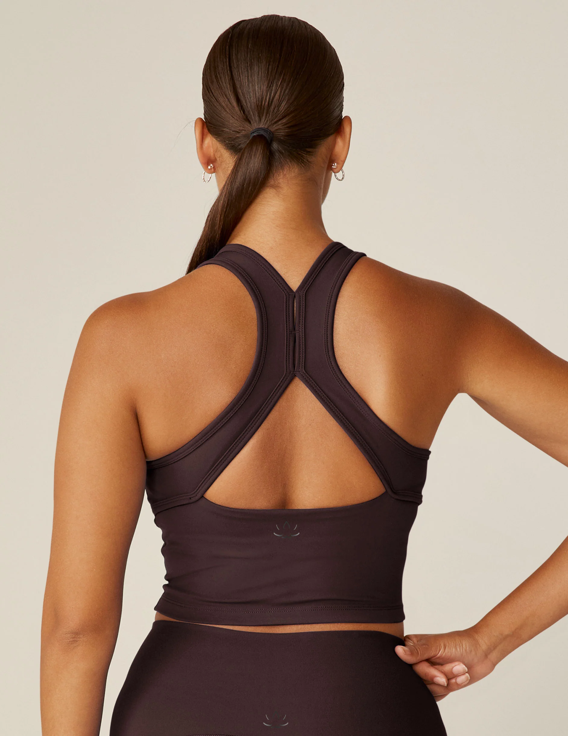 POWERBEYOND™ Strive Cropped Tank