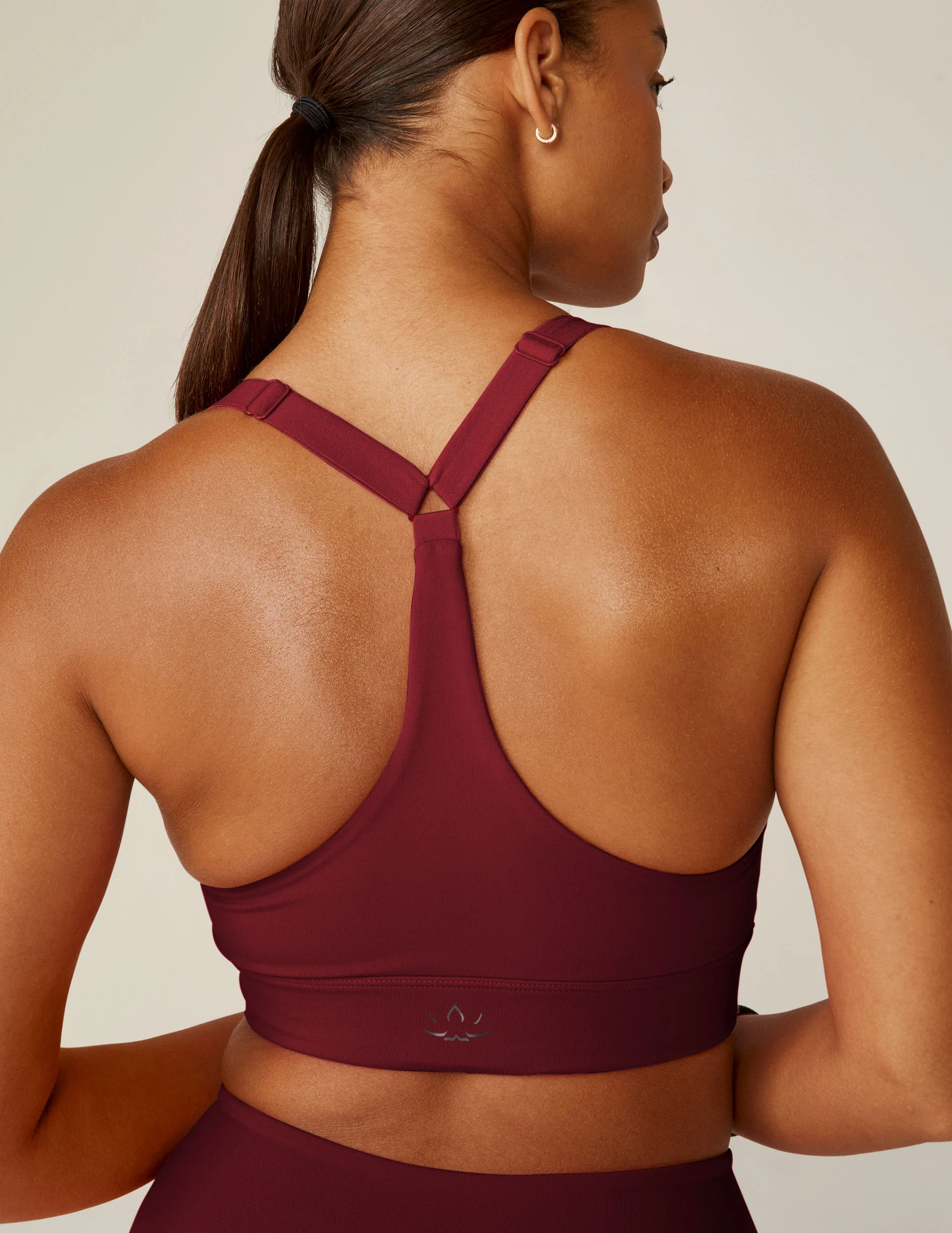 POWERBEYOND™ Strive Long Line Bra