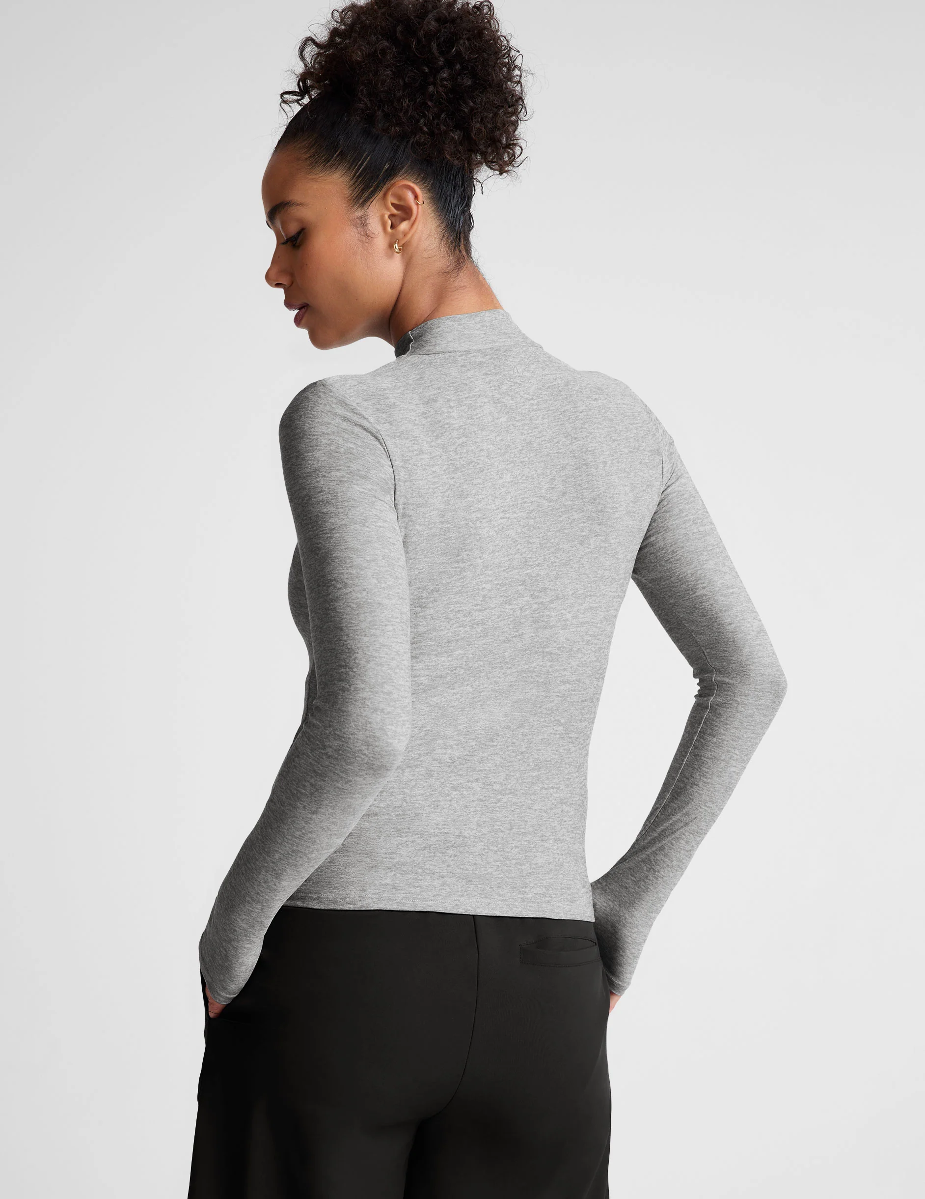 Featherweight Moving On Pullover