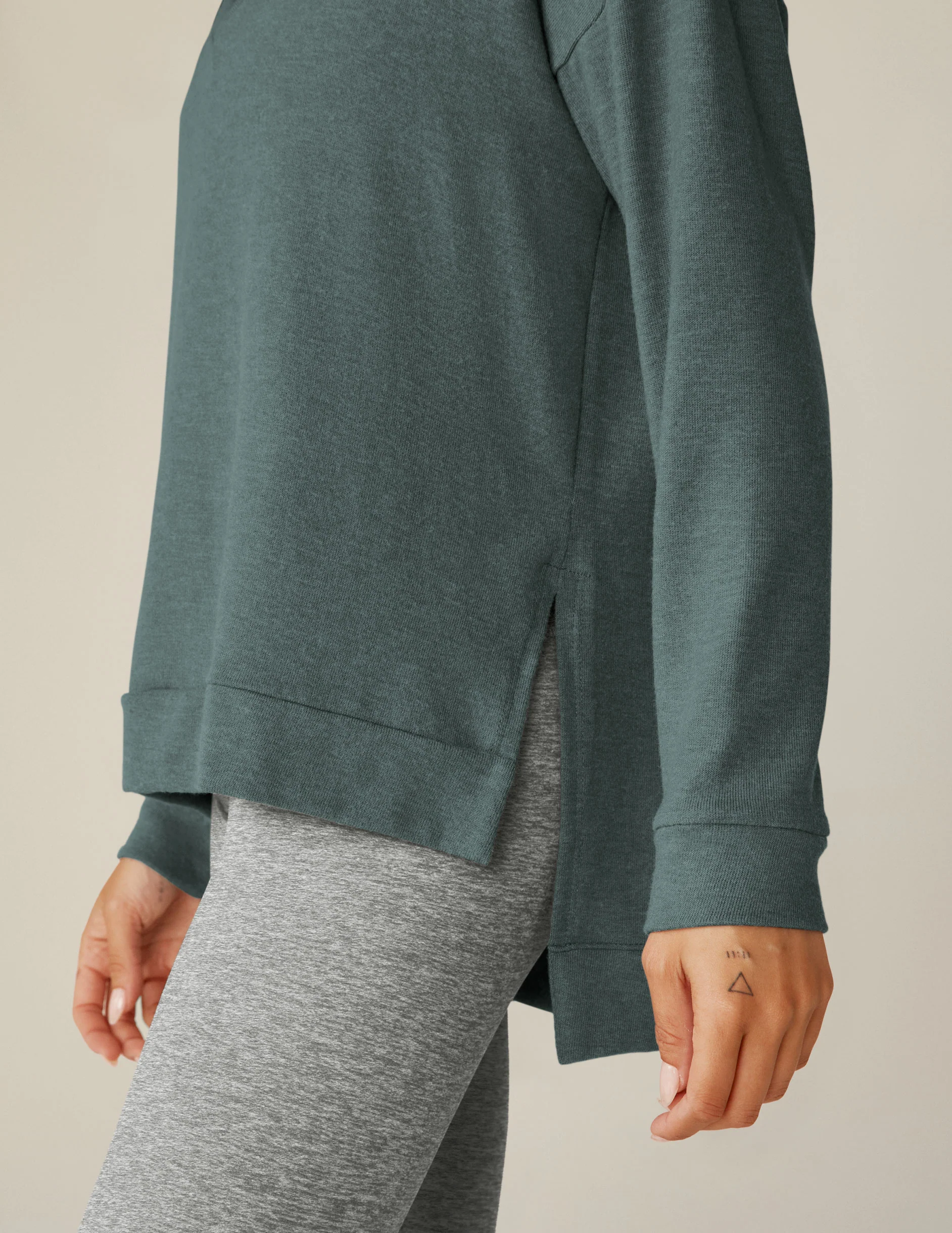 Long Weekend Lounge Pullover