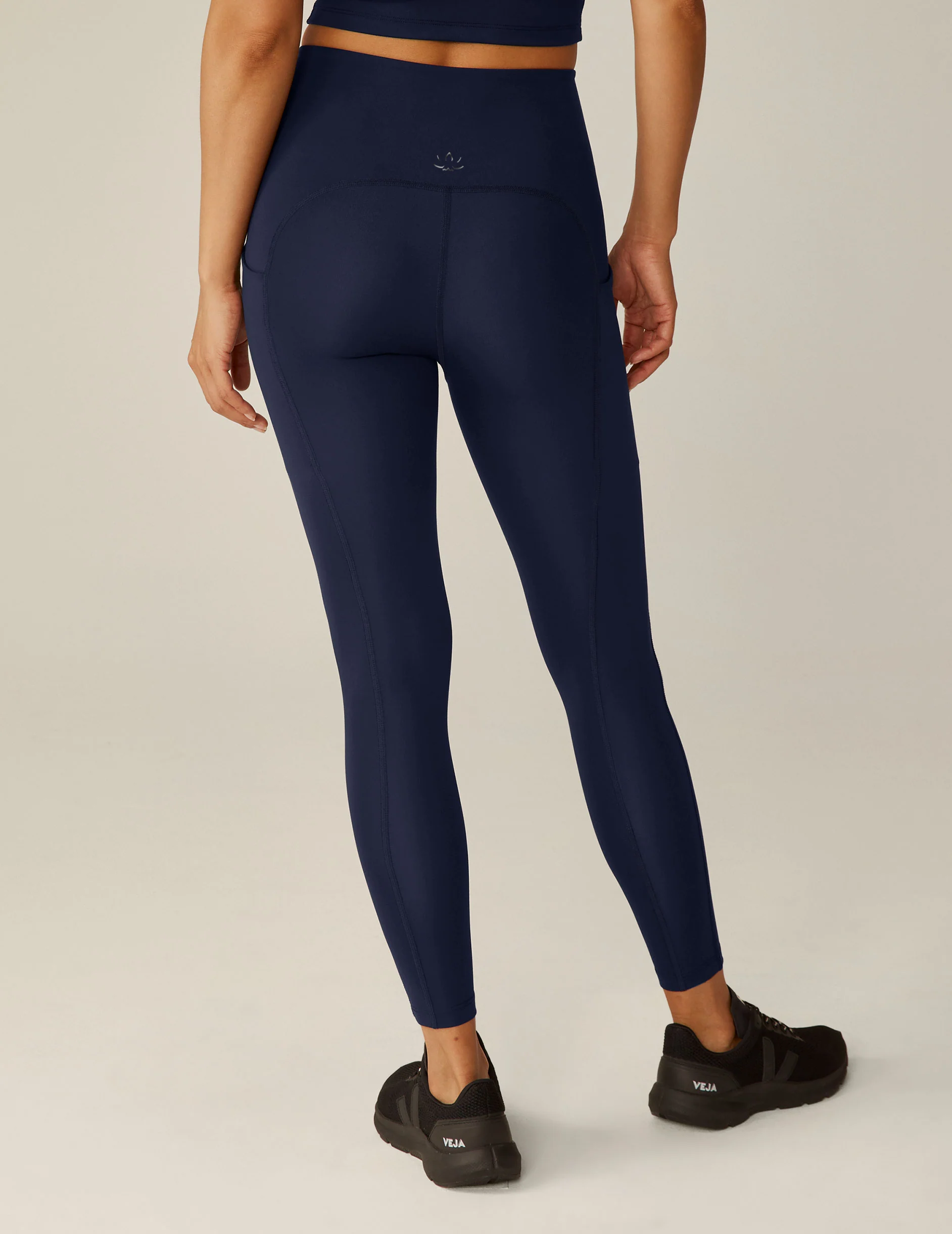 POWERBEYOND™ Pocket Midi Legging 2.0