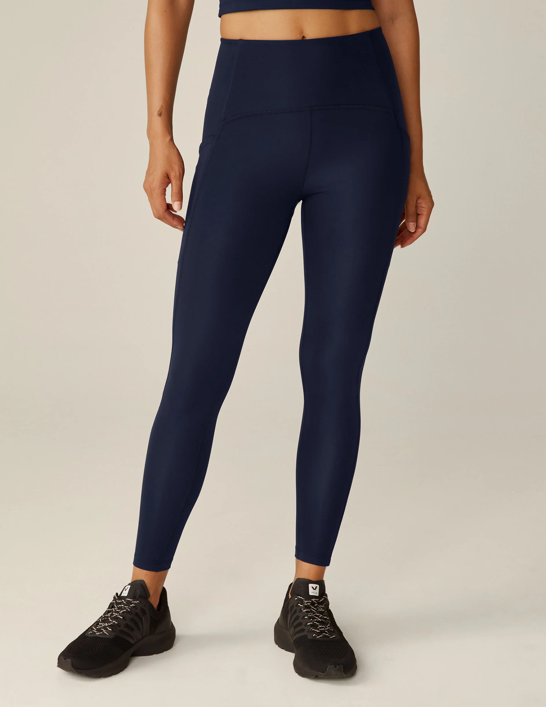 POWERBEYOND™ Pocket Midi Legging 2.0