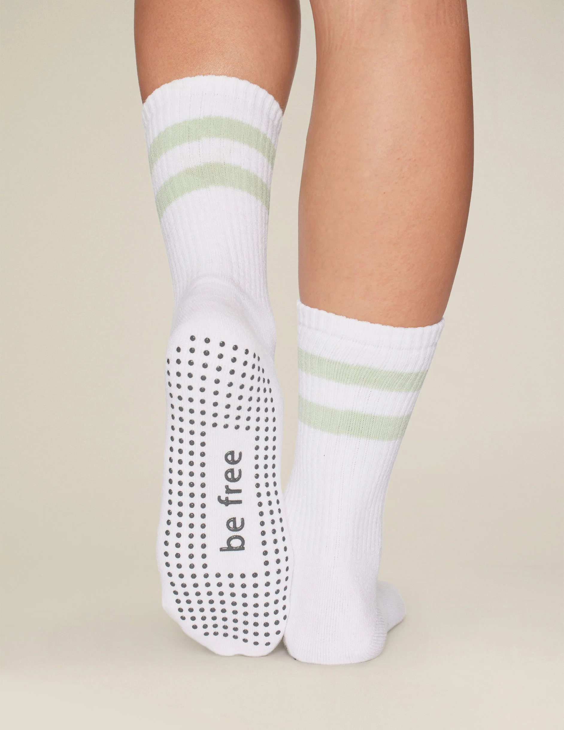 Sticky Be Free Crew Grip Socks