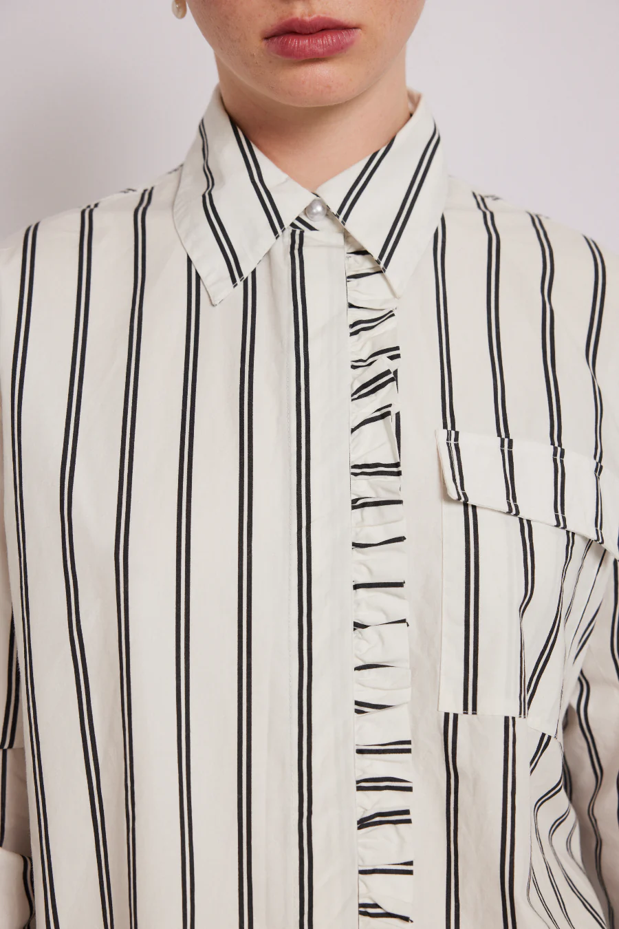 kylie ruffle shirt - white stripe
