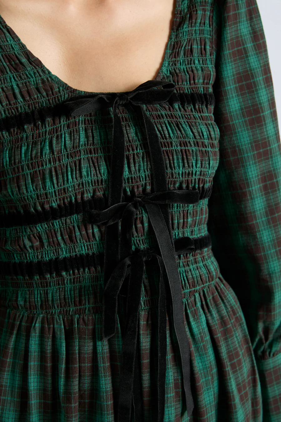 elle shirred midi dress - green check