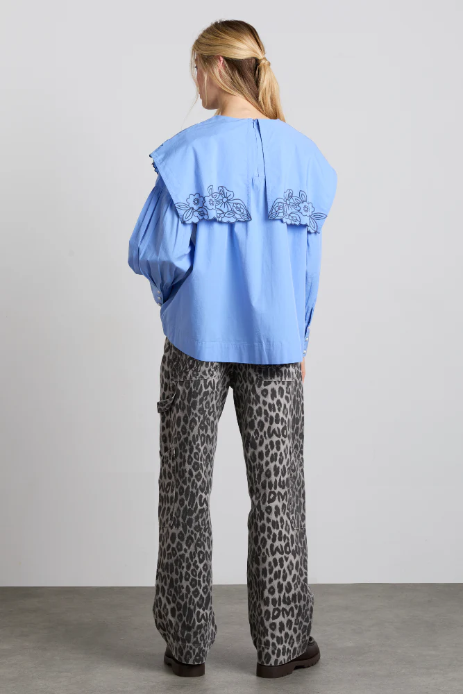 candy embroidered collar blouse - blue
