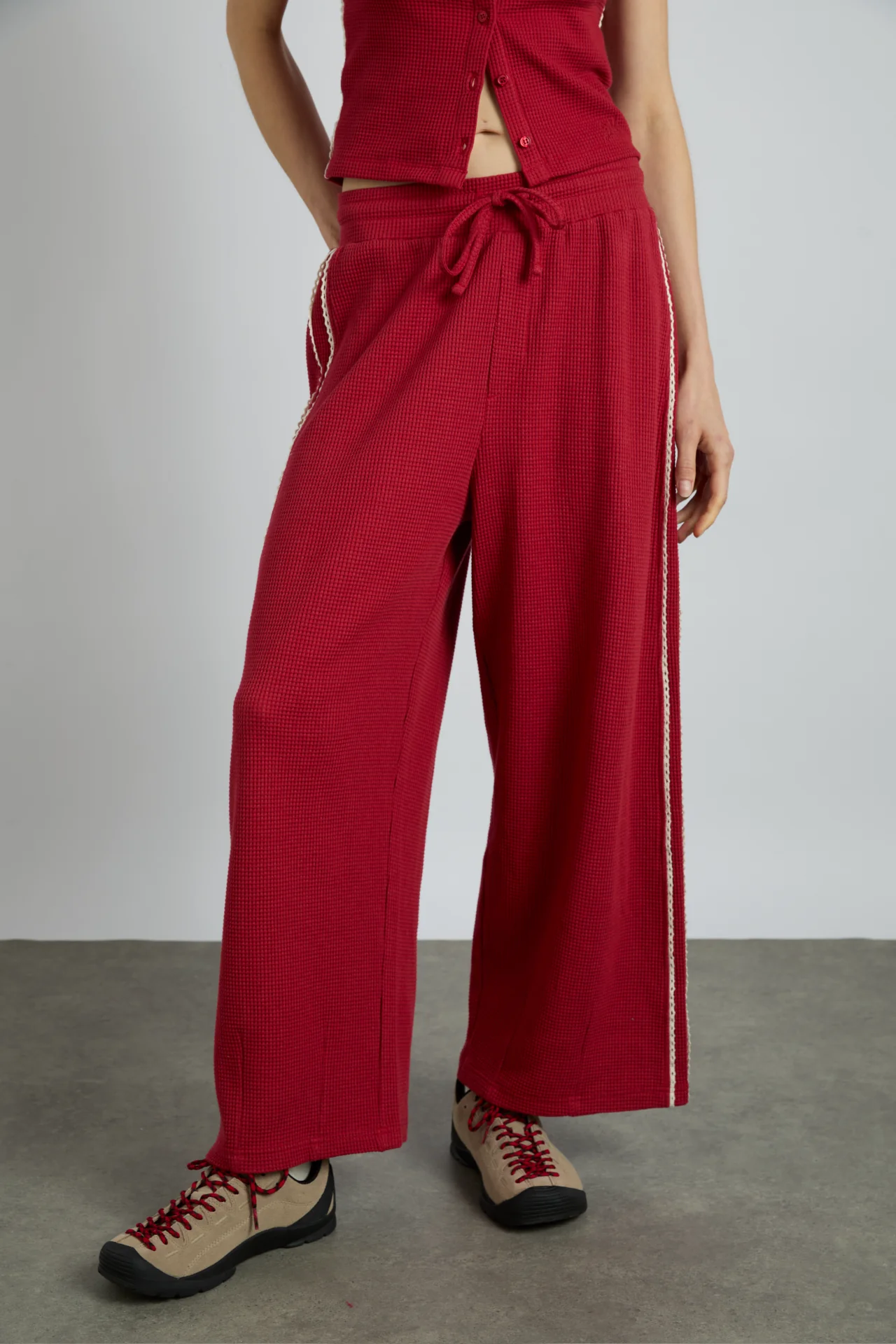 piper waffle jogger - red