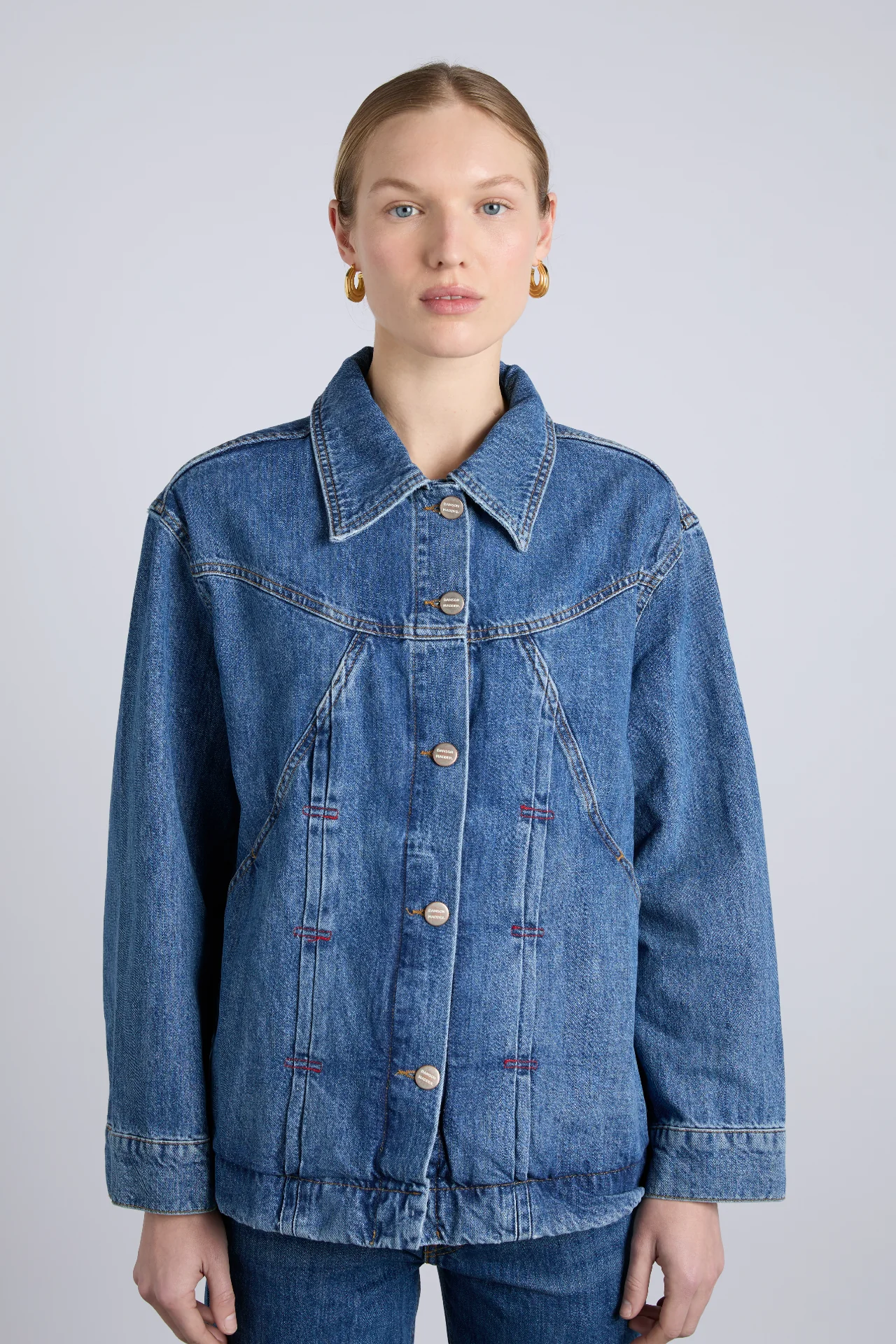 stevie shacket - mid wash