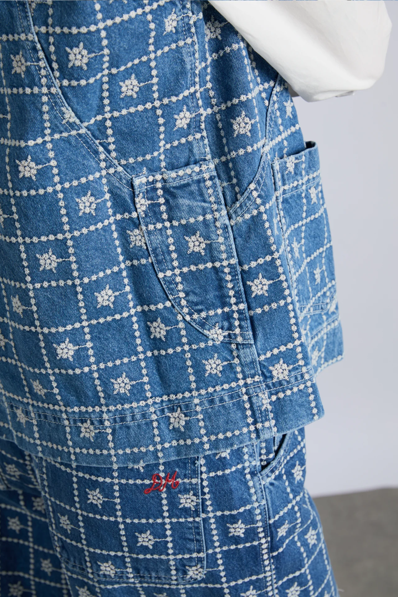 dilly vest - broderie