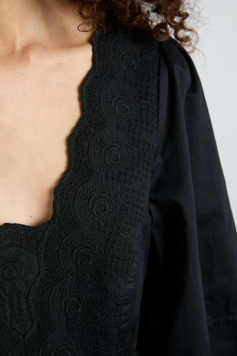 eugenie bow blouse - black