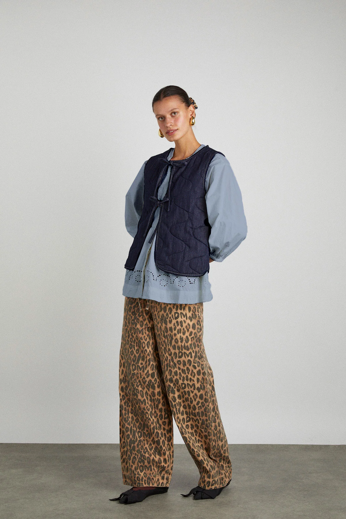 tilly gilet - indigo denim