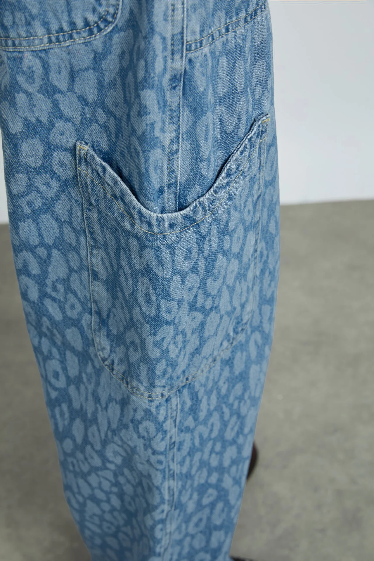 drew jeans - leopard laser