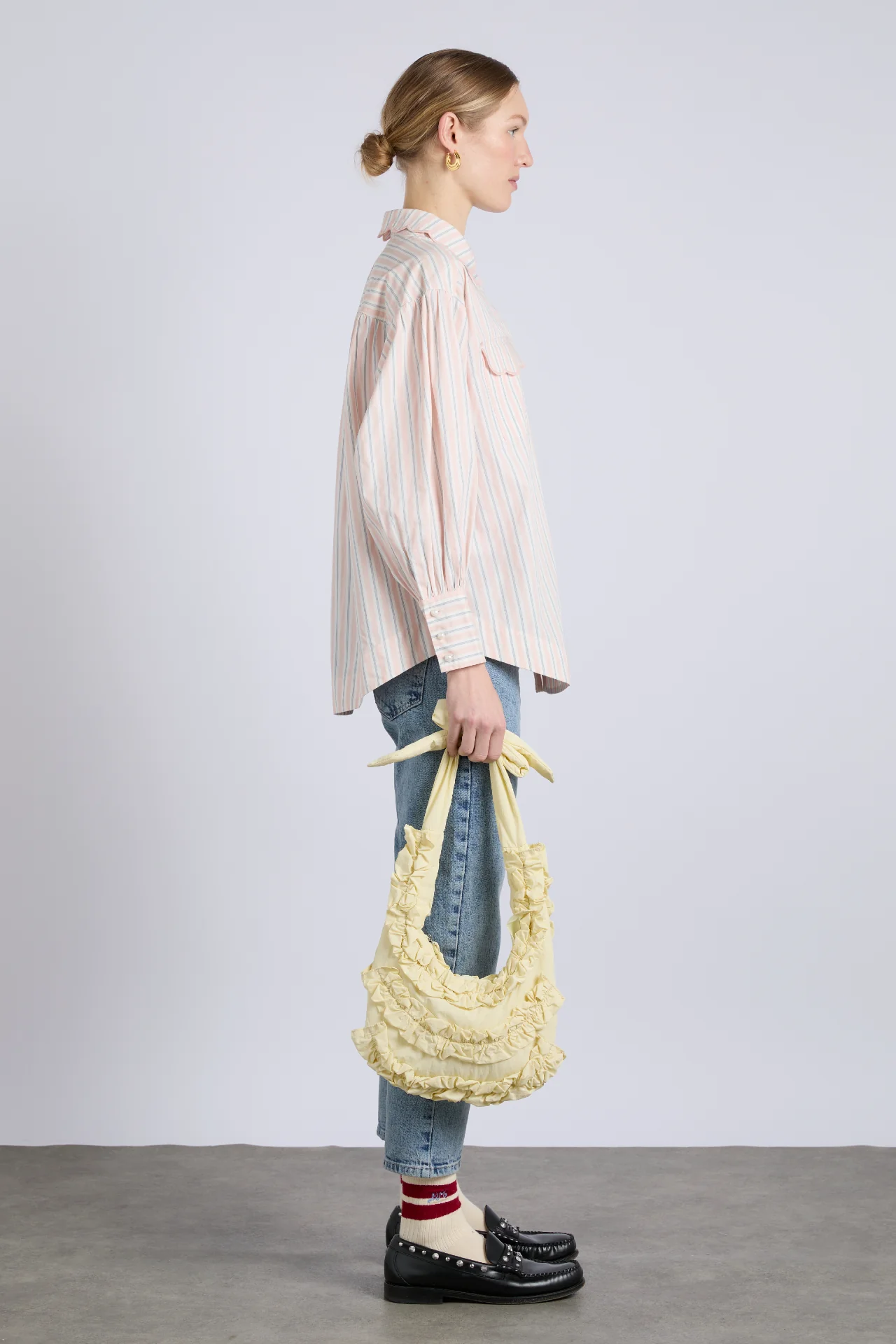 quinn slouchy bag in butter yellow