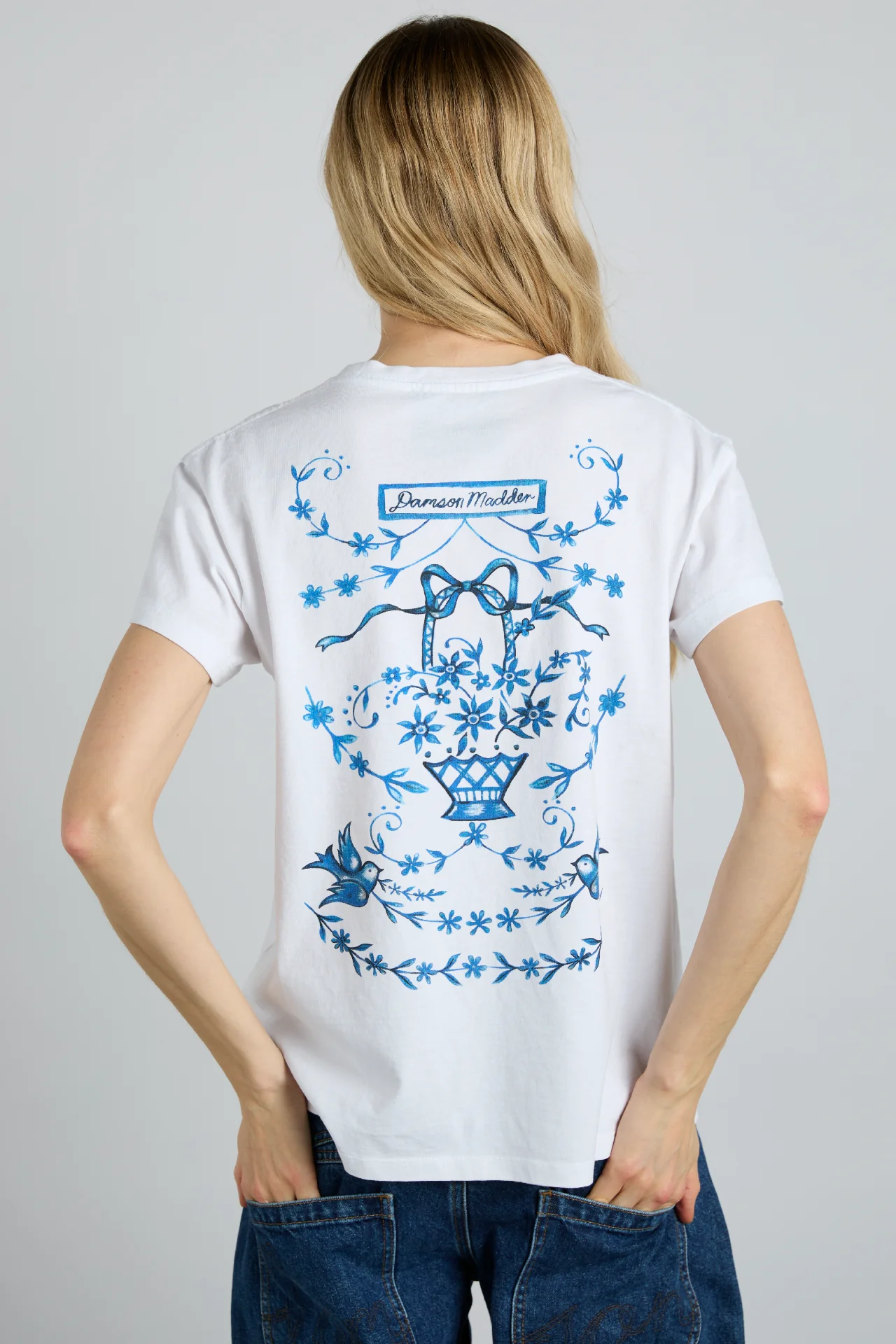 flower basket shrunken tee- white