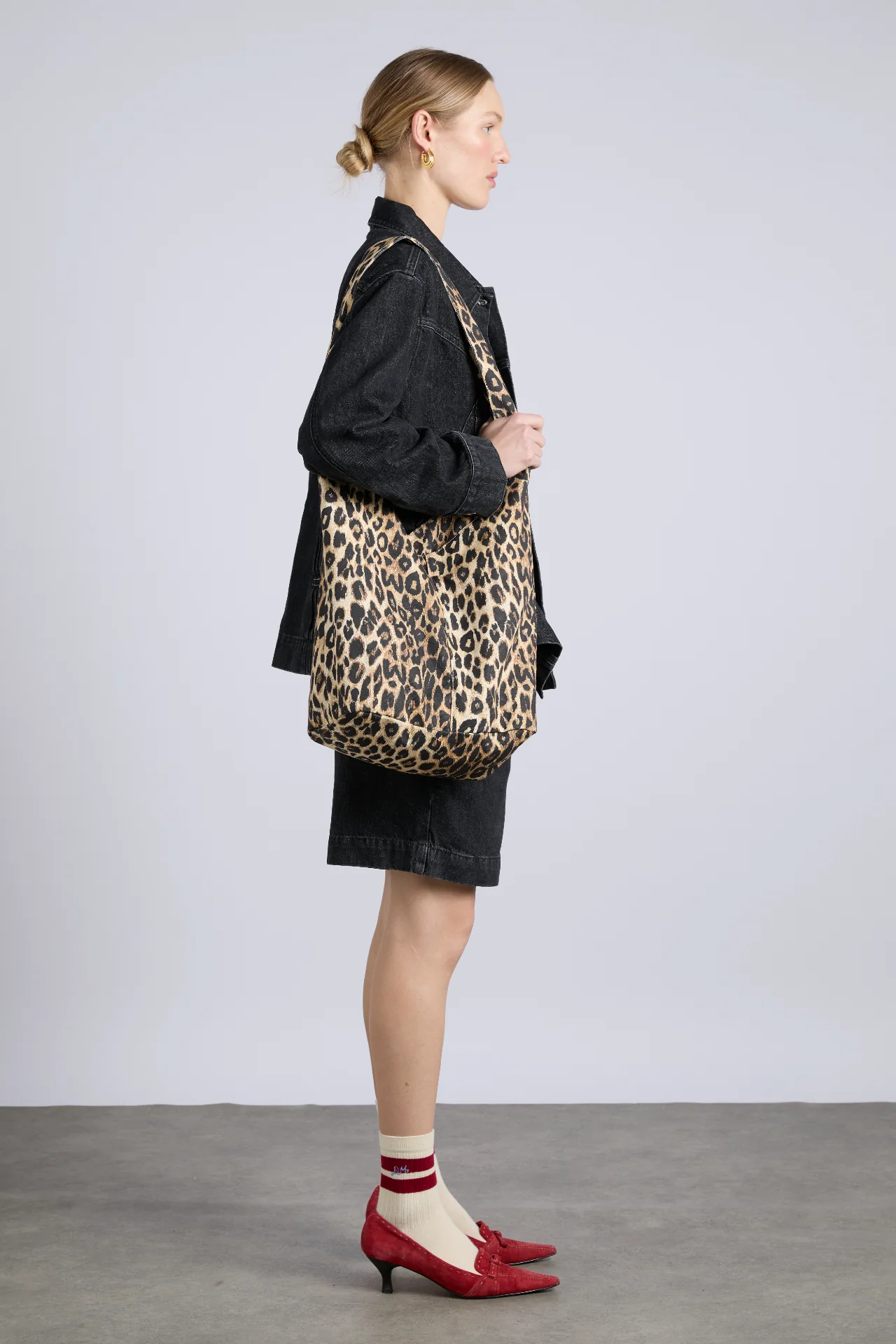 cross body sling bag - leopard