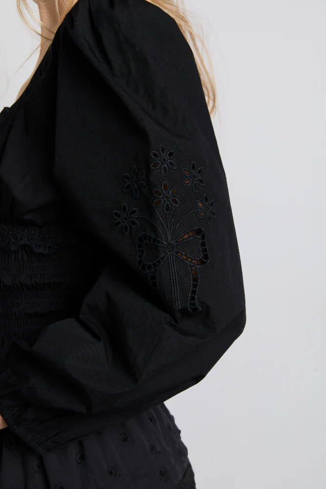nola embroidered blouse - black