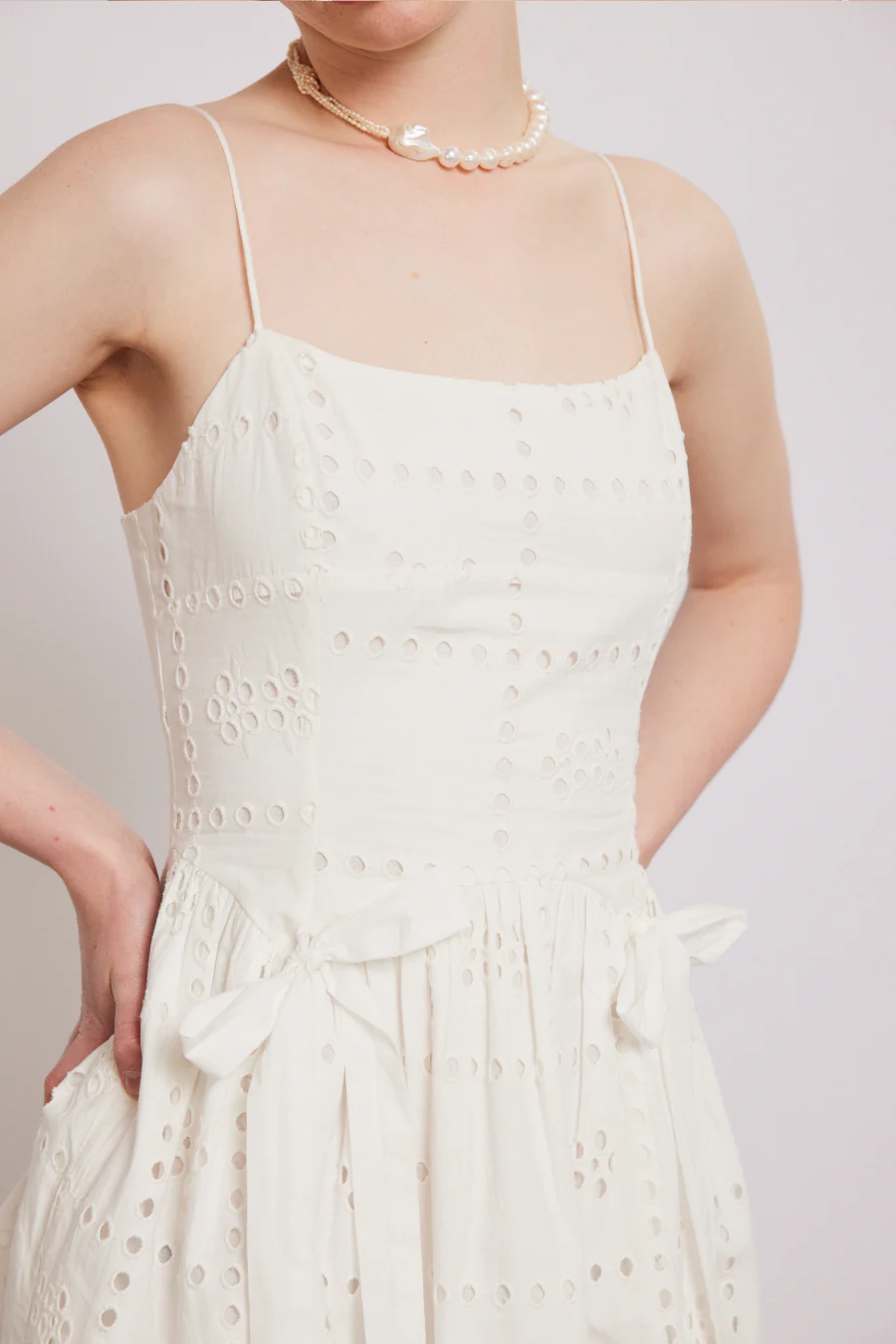 penelope mini - white broderie