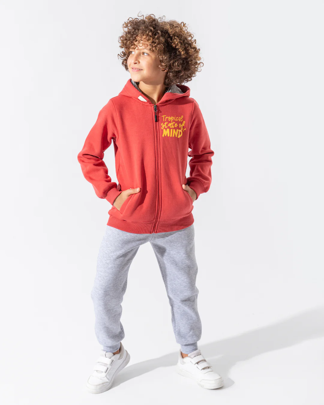 Tropical car State  بيجامه اولادي  اولادي وسط