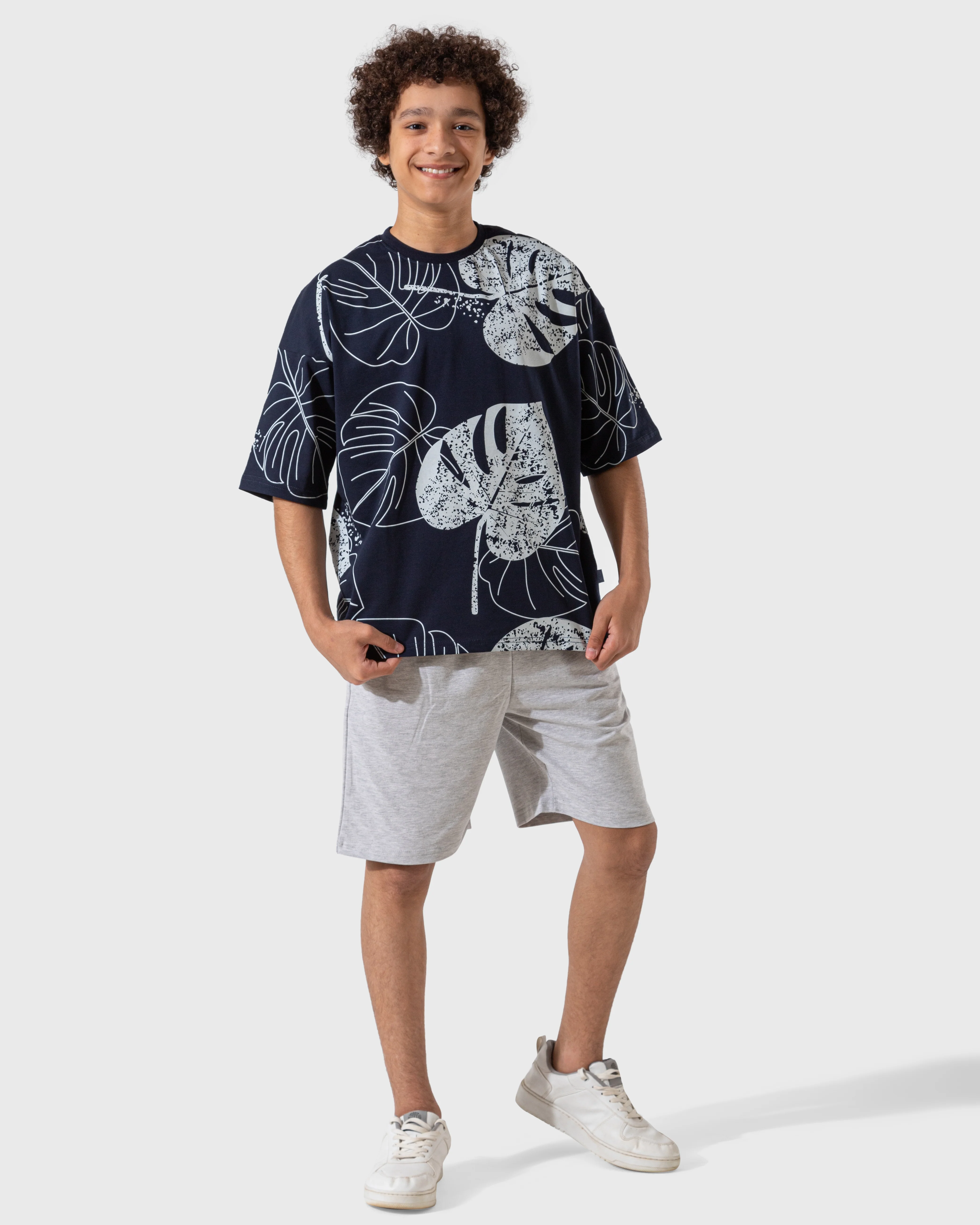 Big Tropical Leaves بيجاما أولادي نُص كُم