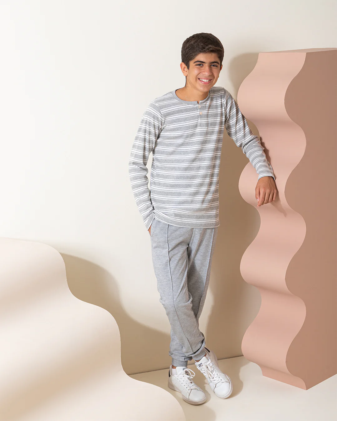 بيجاما اولادي كم طويل بزراير خامة ريب