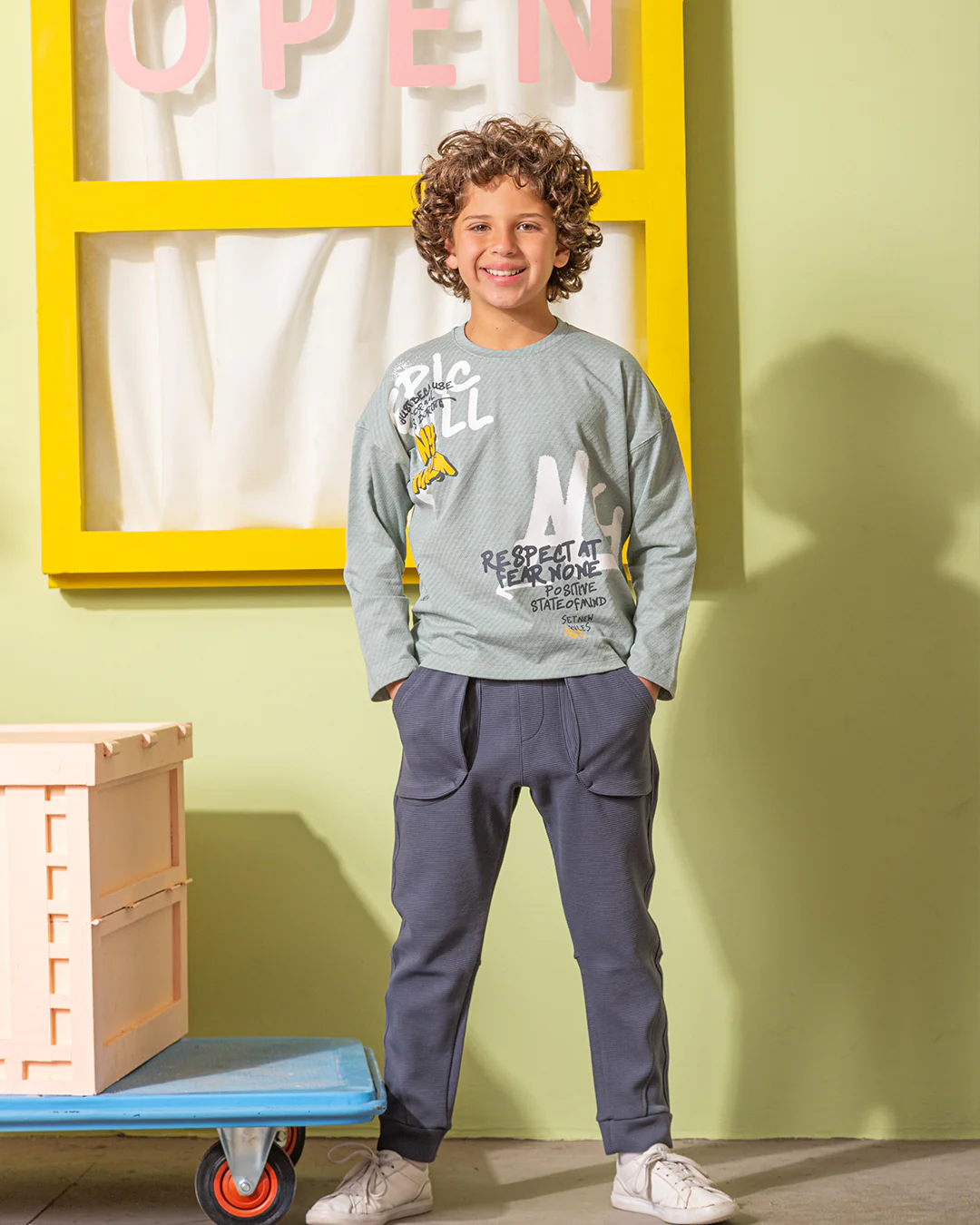 RESPECT FERA NON  بيجامة اولادي وسط خريفي