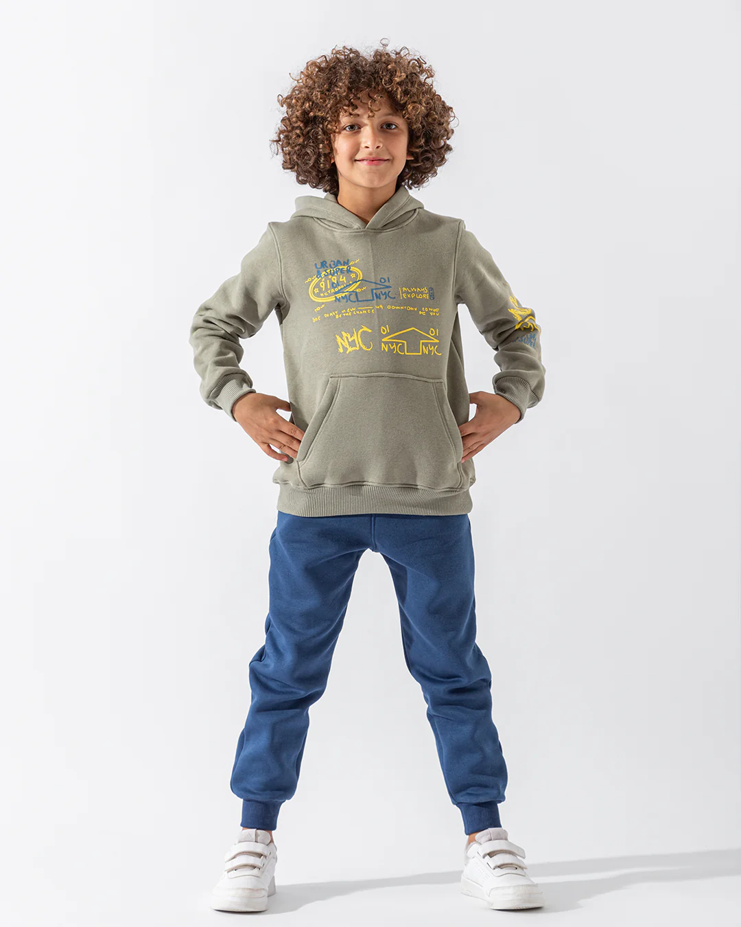 Urban NYC  بيجامه اولادي  اولادي وسط