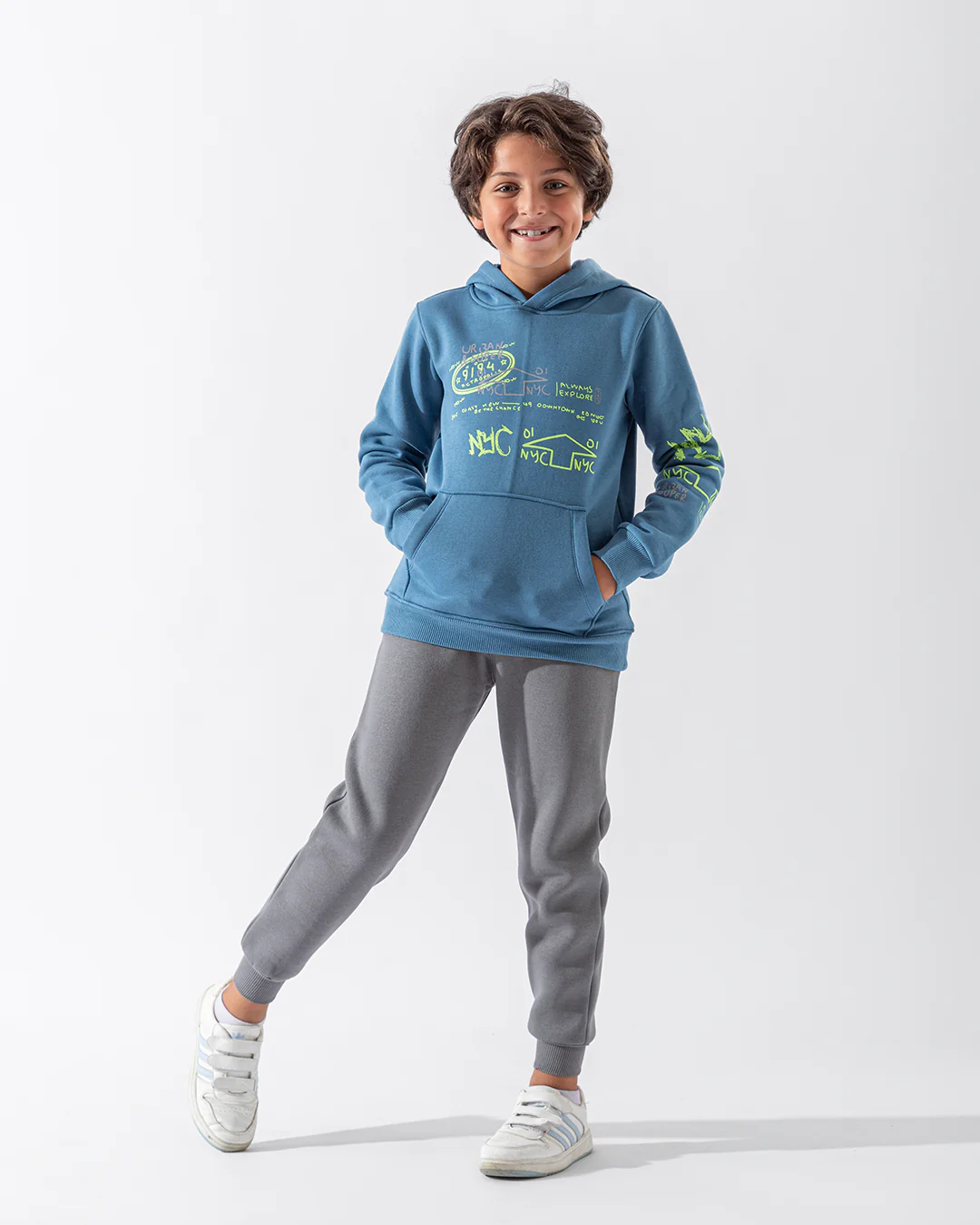 Urban NYC  بيجامه اولادي  اولادي وسط