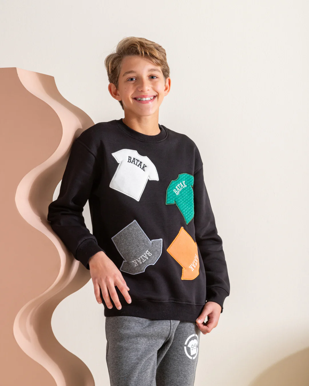 BATAK بيجامه اولادي