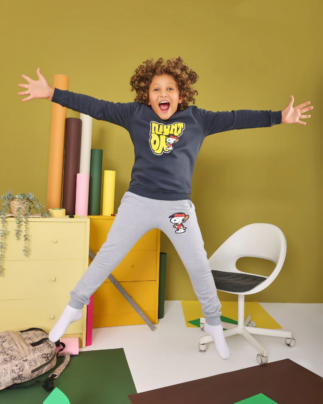 snopy right now بيجامه اولادي جرسونيه