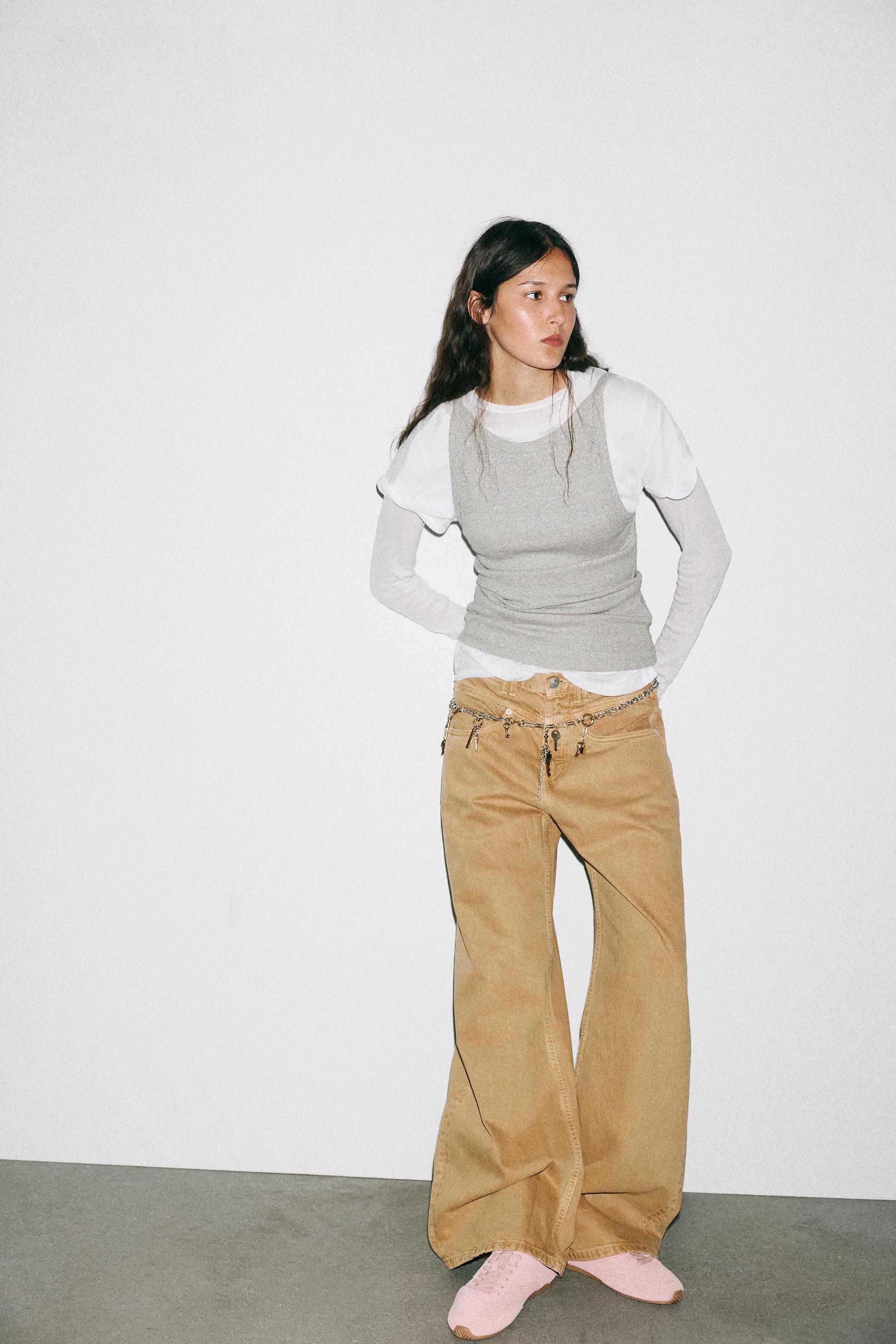 Unisex White Red Sneakers