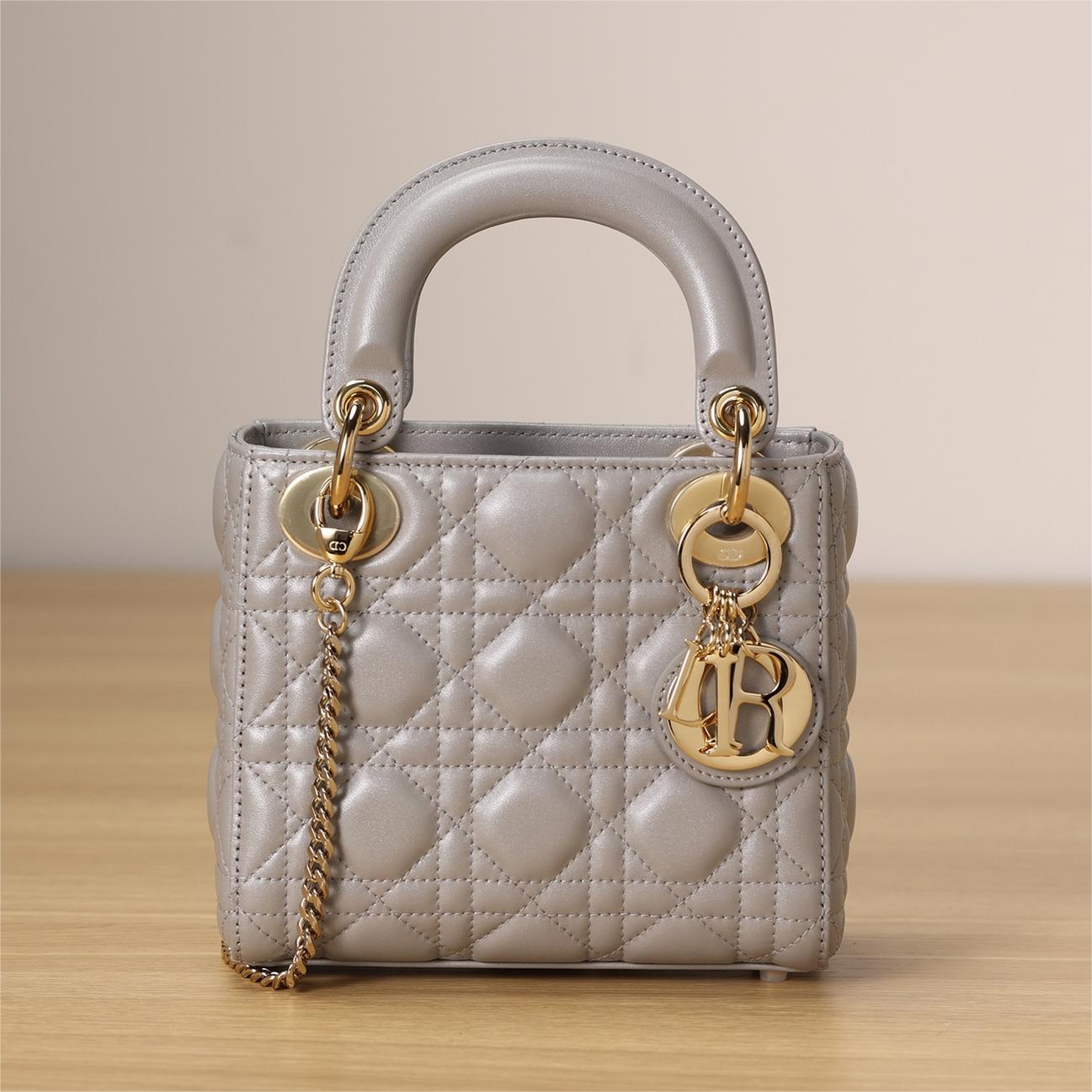 Dior-Lady- sheepskin17cm