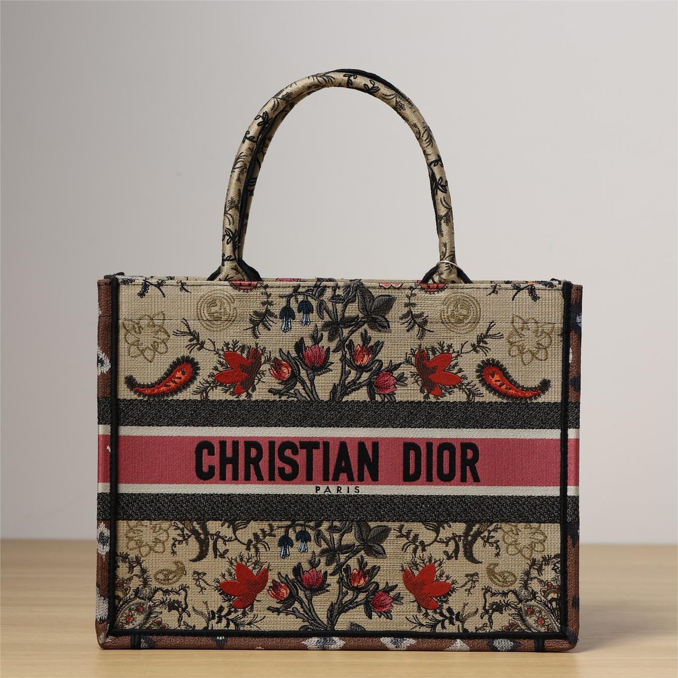 Dior-Book tote-36cm