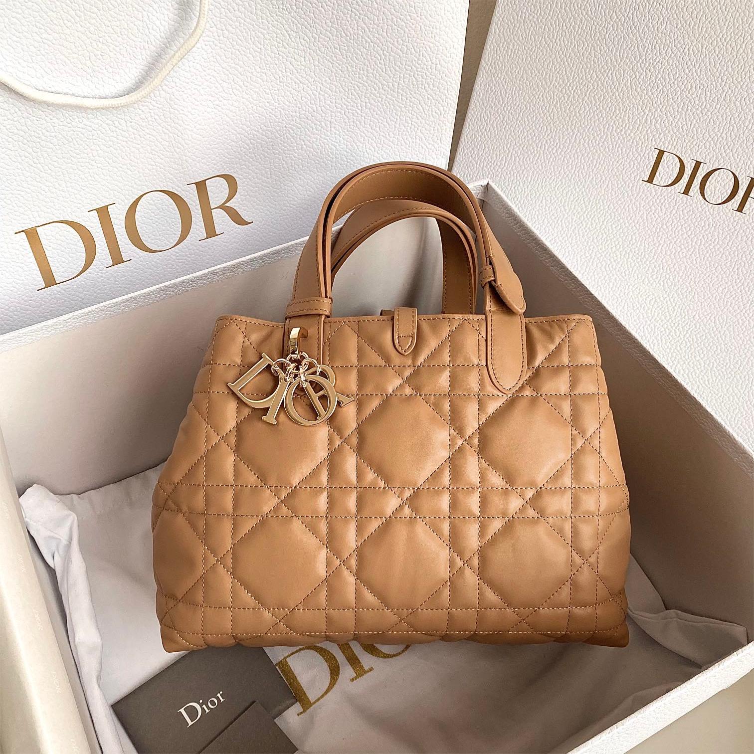 Dior-Toujours-28.5cm