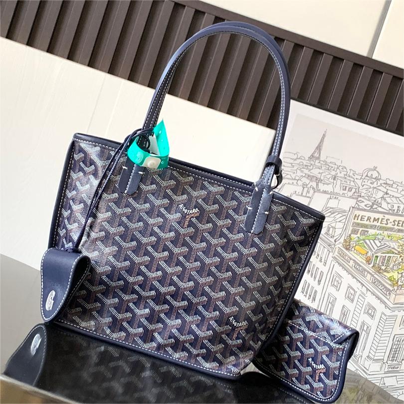 Goyard-Anjou-20cm
