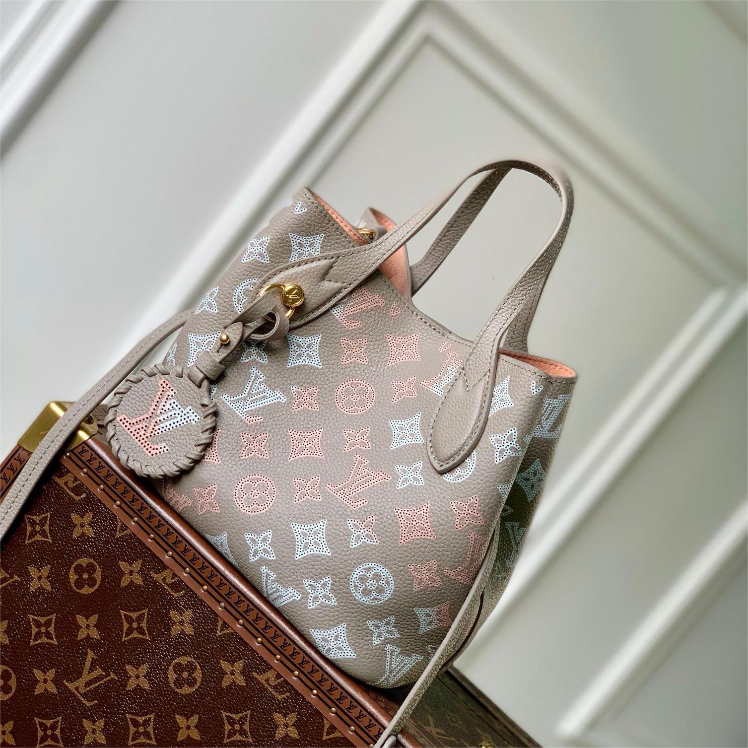 Lv-Blossom-20cm