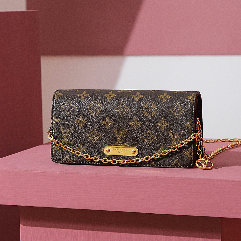 Lv-Lily woc-20.7cm