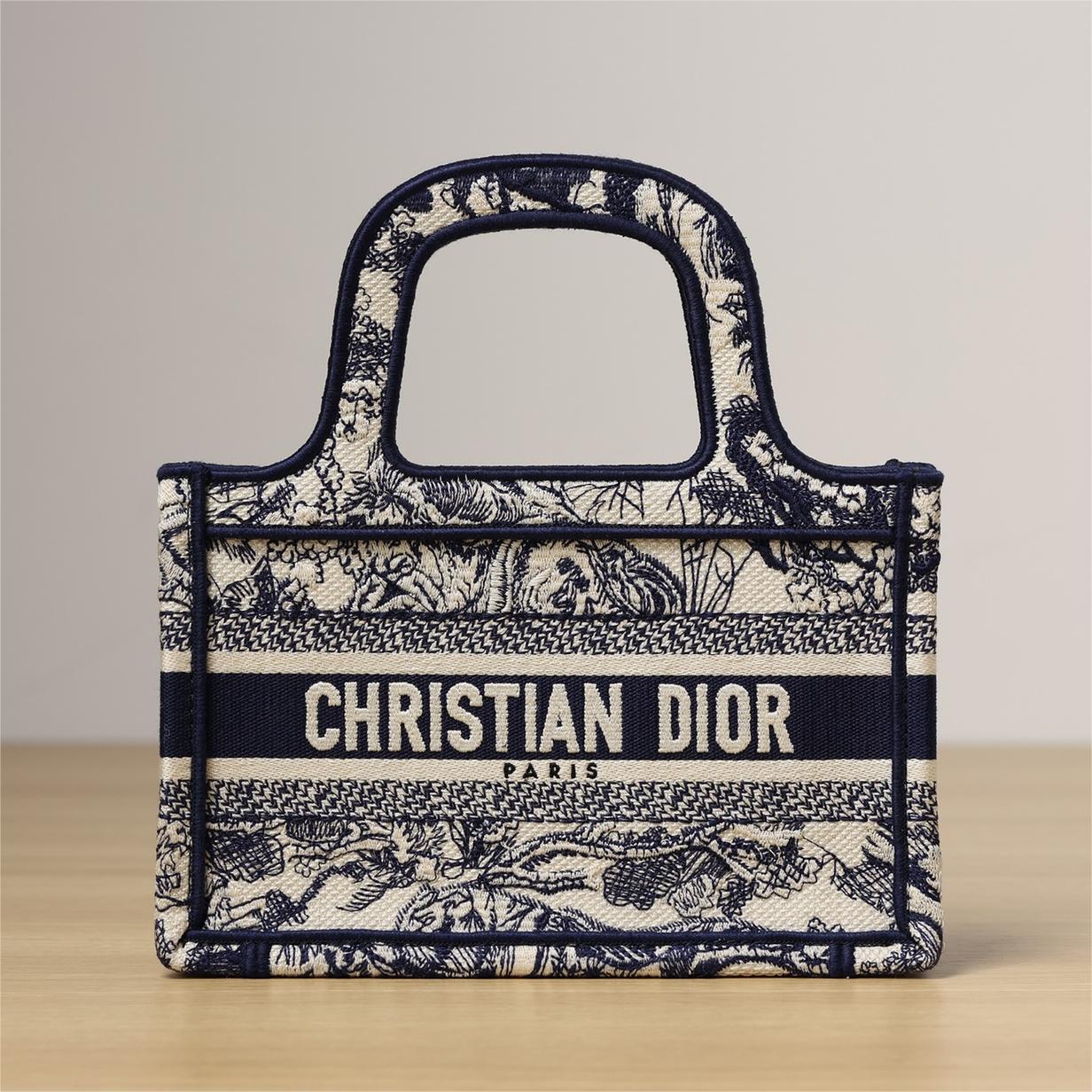 Dior-Mini Book tote-22.5cm