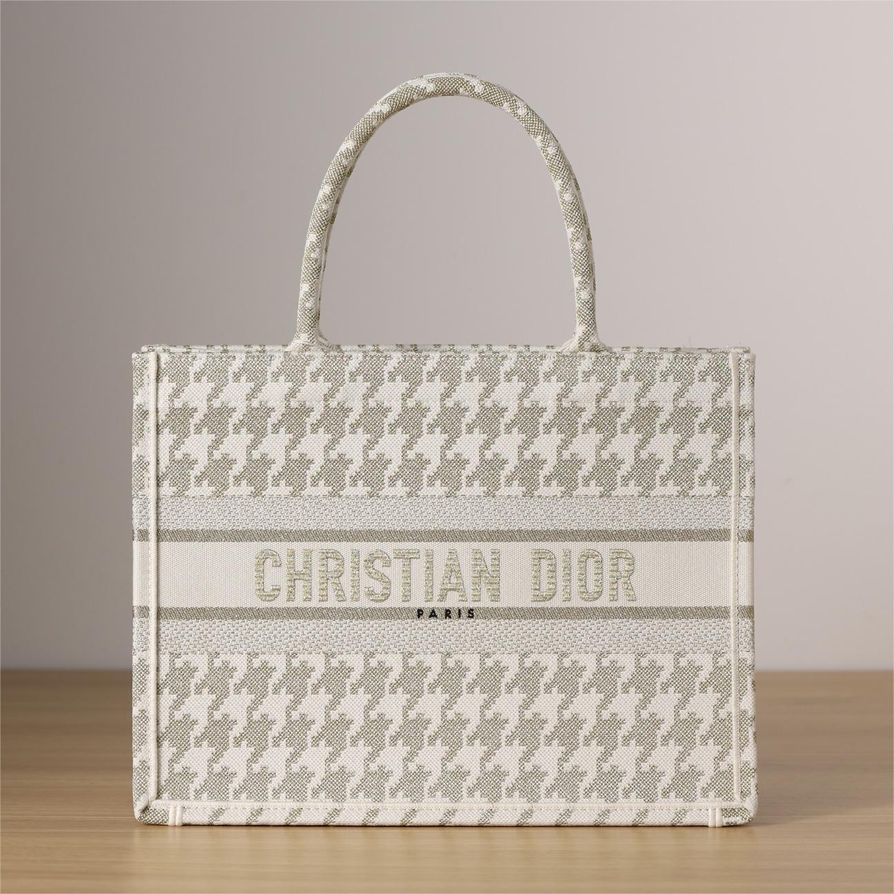 Dior-Book tote-36cm