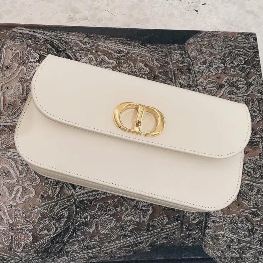 Dior-30 Montaigne avenue-22.5cm