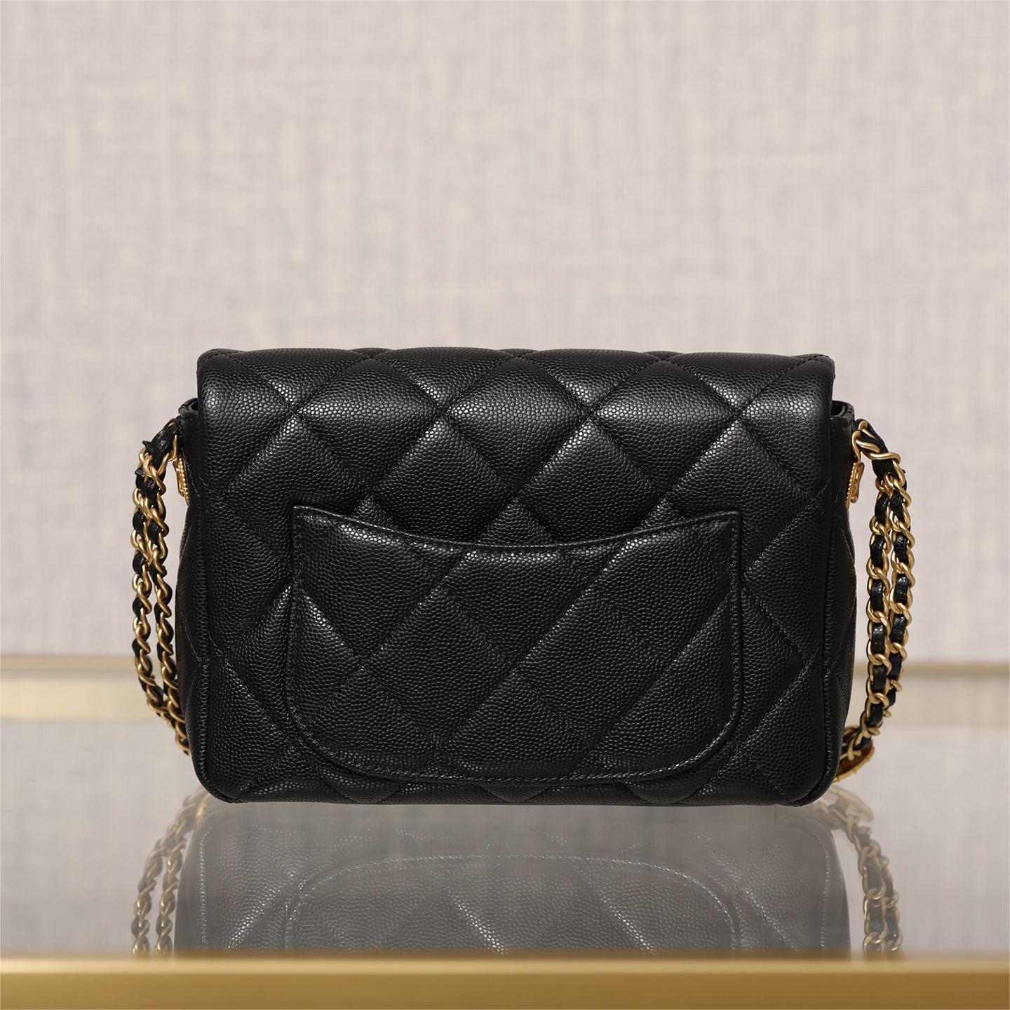 Chanel -22A Flap Bag-21.5cm