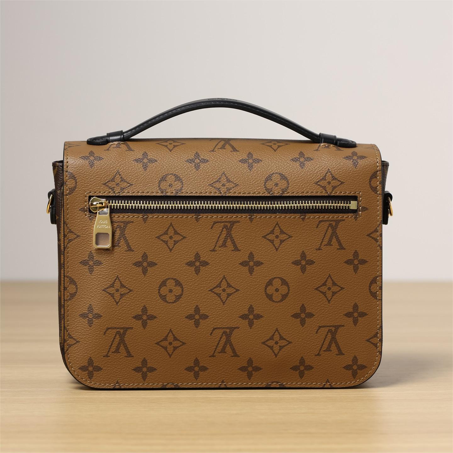 Lv-Pochette Métis -25cm