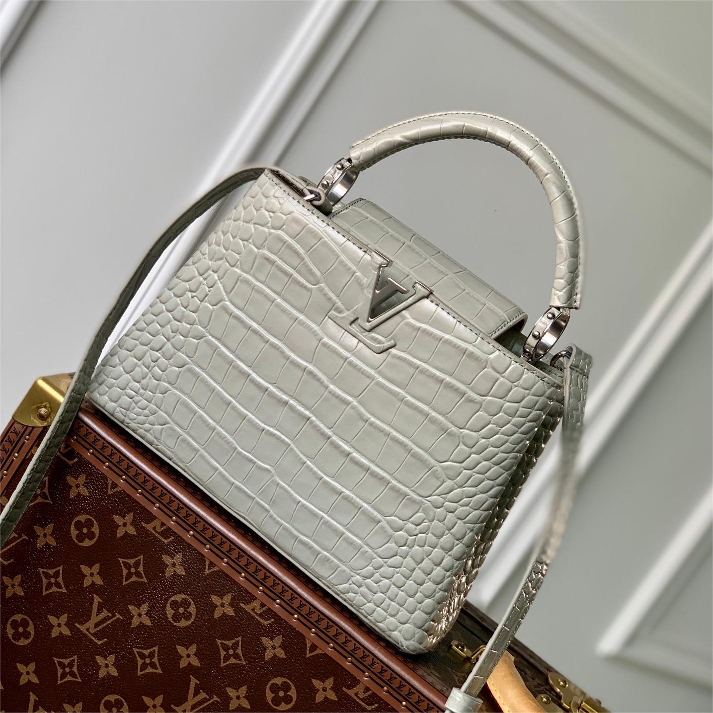 Lv-Capucines BB-27cm