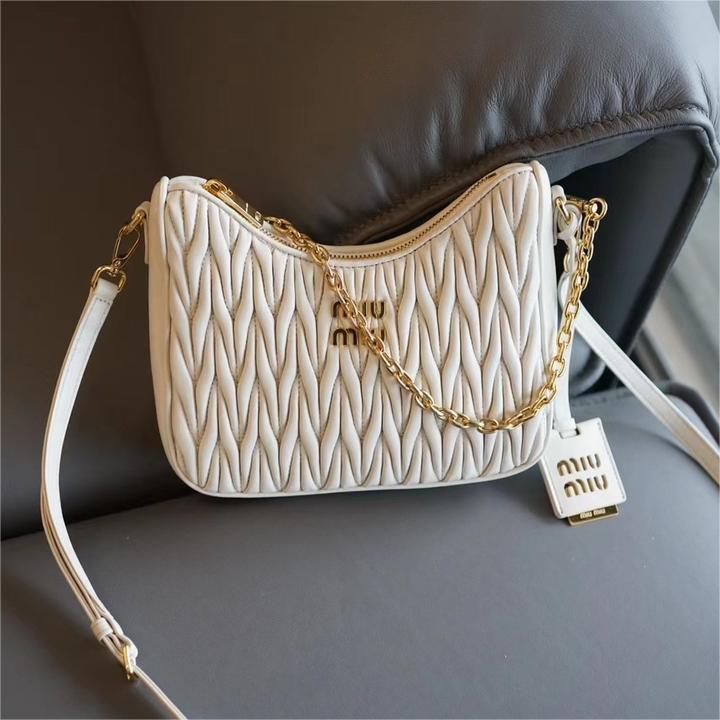 miumiu-metelasse-20cm