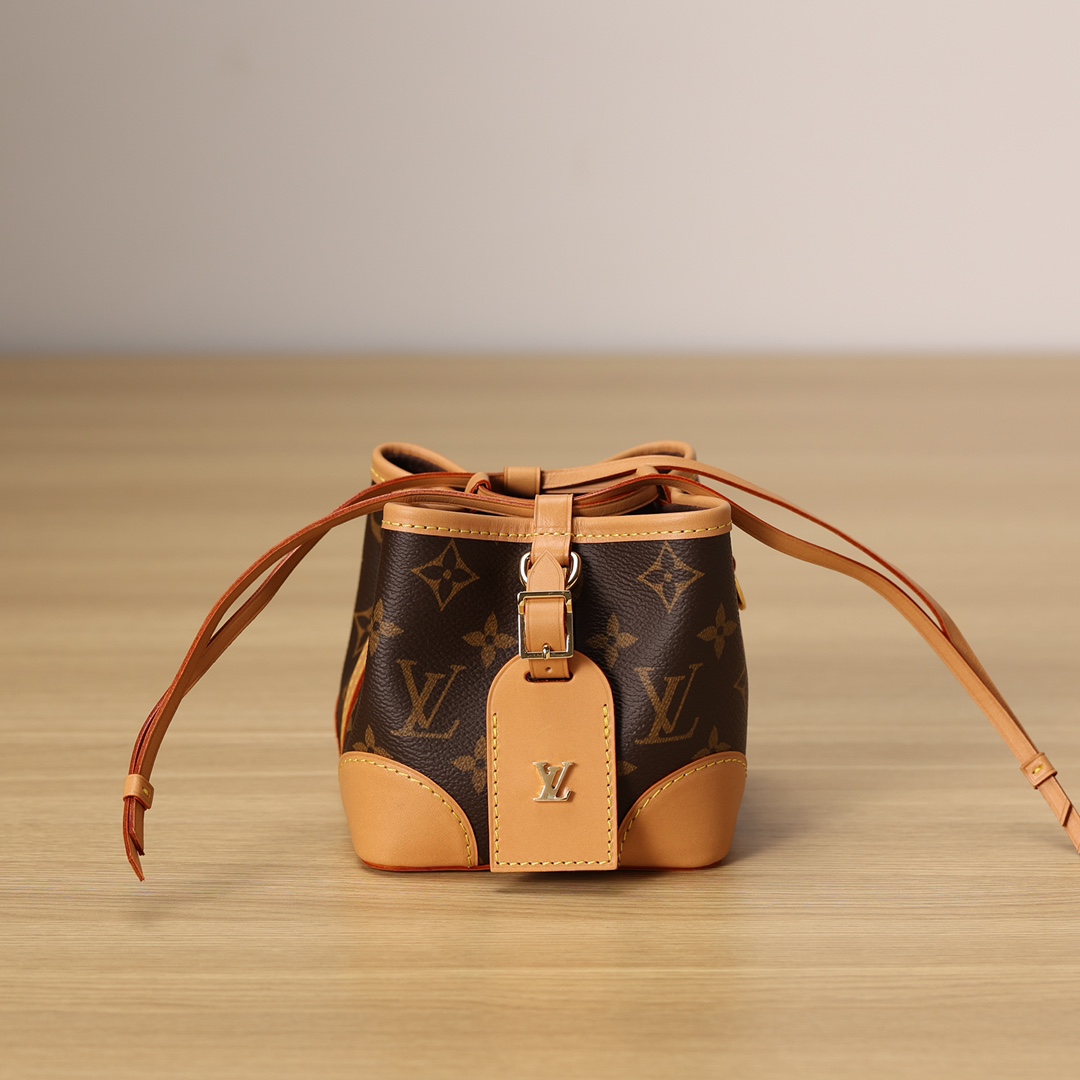 Lv-Noe Purse-11.5cm