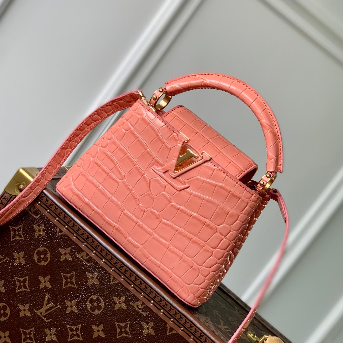 Lv-Capucines BB-22cm