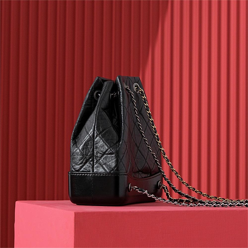 Chanel- Gabrielle hobo bag-23cm