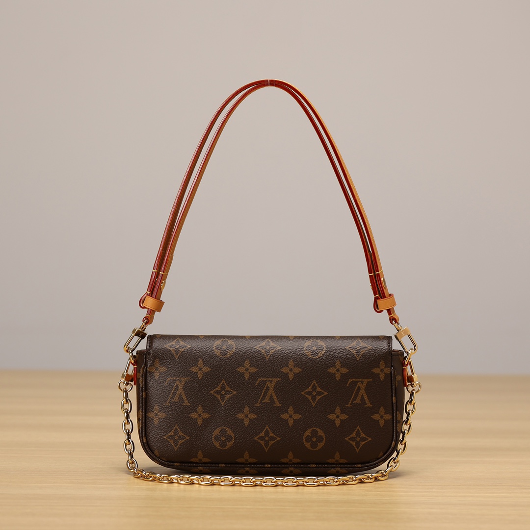Lv-Wallet On Chain Ivy -23.5cm