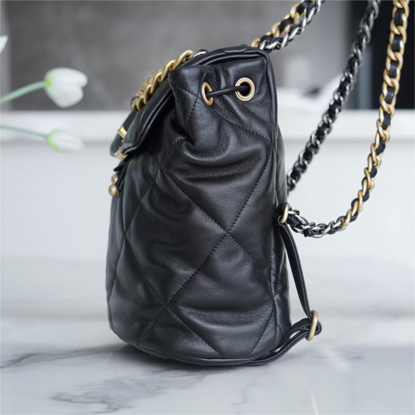 Chanel -24C -19 bag-26cm