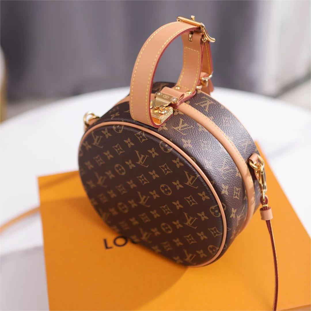 Lv- Boite Chapeau-17.5cm